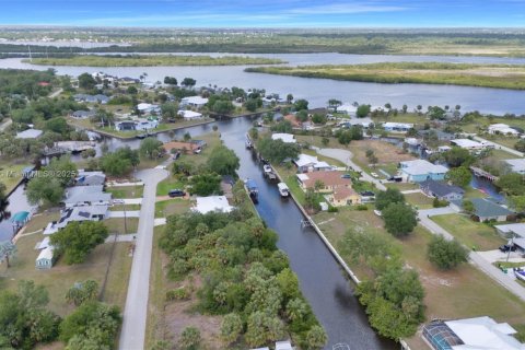 Land in Punta Gorda, Florida № 1985632 - photo 13