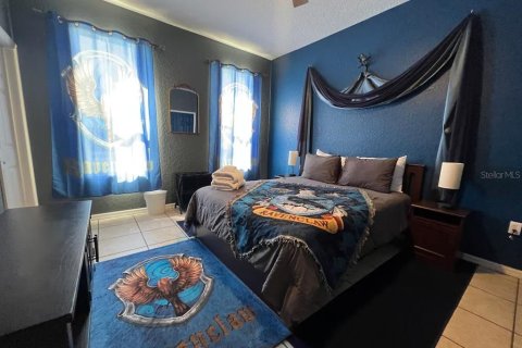 Townhouse in Davenport, Florida 4 bedrooms, 172.43 sq.m. № 2094756 - photo 19
