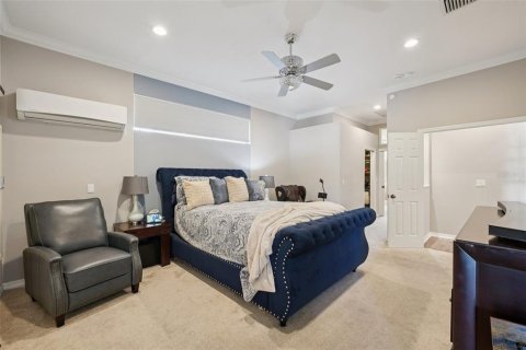 House in Brandon, Florida 7 bedrooms, 424.66 sq.m. № 1875781 - photo 15