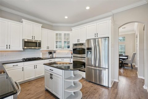 House in Brandon, Florida 7 bedrooms, 424.66 sq.m. № 1875781 - photo 6
