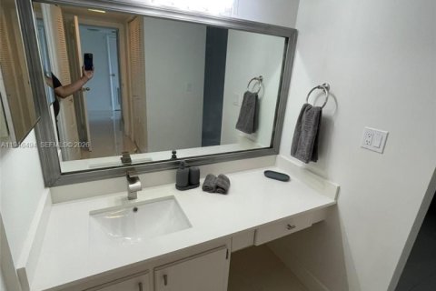 Купить кондоминиум в Авентура, Флорида 1 спальня, 96.43м2, № 2002793 - фото 13