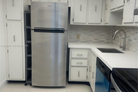 Купить кондоминиум в Авентура, Флорида 1 спальня, 96.43м2, № 2002793 - фото 10