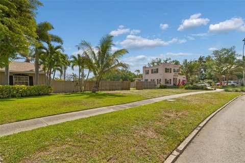Terrain à Bradenton, Floride № 2123382