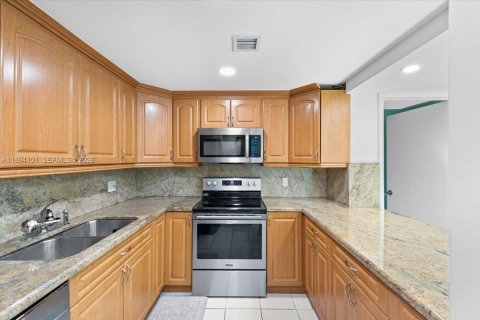 Copropriété à vendre à Davie, Floride: 4 chambres, 116.13 m2 № 2288295 - photo 17