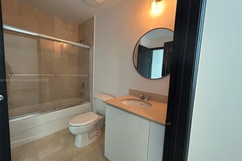 Townhouse in Hollywood, Florida 4 bedrooms, 197.6 sq.m. № 1954296 - photo 13