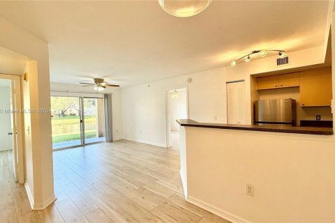 Copropriété à louer à West Palm Beach, Floride: 2 chambres, 98.48 m2 № 1970750 - photo 15