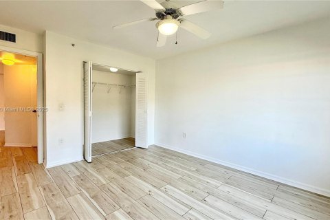 Copropriété à louer à West Palm Beach, Floride: 2 chambres, 98.48 m2 № 1970750 - photo 30