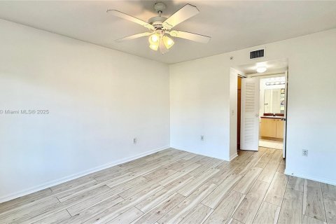 Copropriété à louer à West Palm Beach, Floride: 2 chambres, 98.48 m2 № 1970750 - photo 21