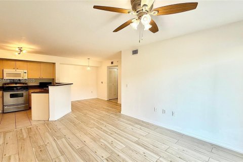 Copropriété à louer à West Palm Beach, Floride: 2 chambres, 98.48 m2 № 1970750 - photo 14