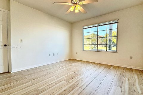 Copropriété à louer à West Palm Beach, Floride: 2 chambres, 98.48 m2 № 1970750 - photo 20