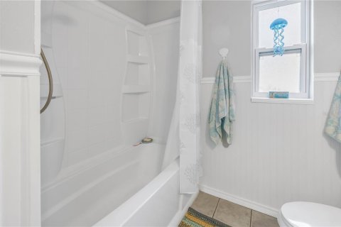 House in Saint Petersburg, Florida 3 bedrooms, 136.47 sq.m. № 1567512 - photo 20