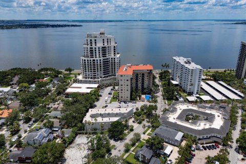 Condominio en venta en Tampa, Florida, 3 dormitorios, 167.32 m2 № 1803923 - foto 2