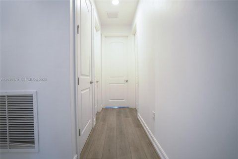 Touwnhouse à louer à Boca Raton, Floride: 3 chambres, 160.54 m2 № 2153664 - photo 23