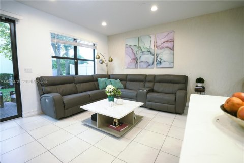 Touwnhouse à louer à Boca Raton, Floride: 3 chambres, 160.54 m2 № 2153664 - photo 4