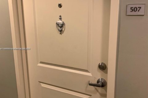 Copropriété à vendre à Miami, Floride: 1 chambre, 57.88 m2 № 1973719 - photo 8