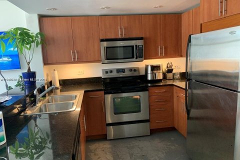 Copropriété à vendre à Miami, Floride: 1 chambre, 57.88 m2 № 1973719 - photo 10