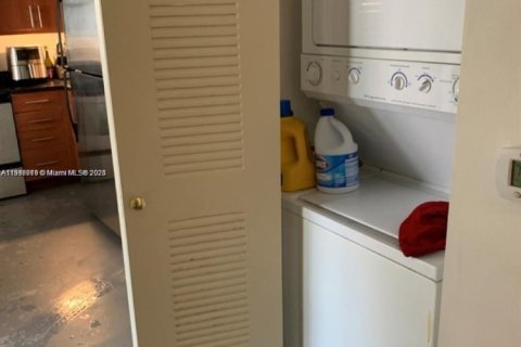 Copropriété à vendre à Miami, Floride: 1 chambre, 57.88 m2 № 1973719 - photo 14
