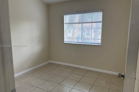 Condo in Homestead, Florida, 3 bedrooms  № 2041900 - photo 4