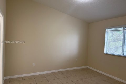 Condo in Homestead, Florida, 3 bedrooms  № 2041900 - photo 6