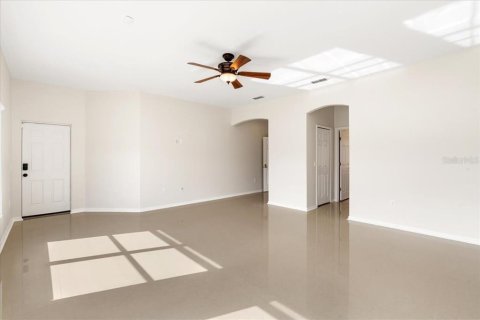 House in Kissimmee, Florida 4 bedrooms, 227.8 sq.m. № 2166349 - photo 22