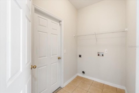 House in Kissimmee, Florida 4 bedrooms, 227.8 sq.m. № 2166349 - photo 30