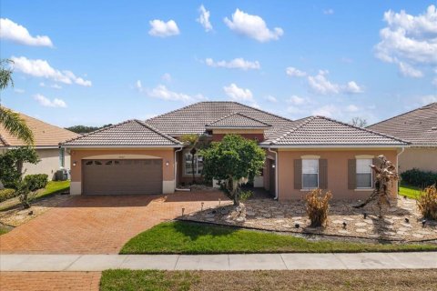 House in Kissimmee, Florida 4 bedrooms, 227.8 sq.m. № 2166349 - photo 5