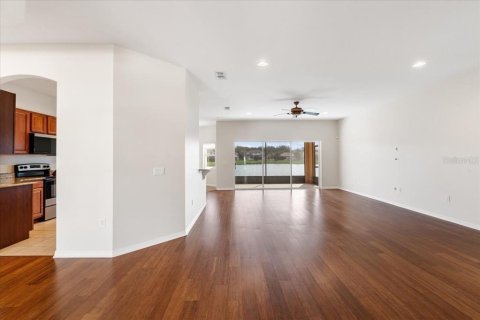 House in Kissimmee, Florida 4 bedrooms, 227.8 sq.m. № 2166349 - photo 6
