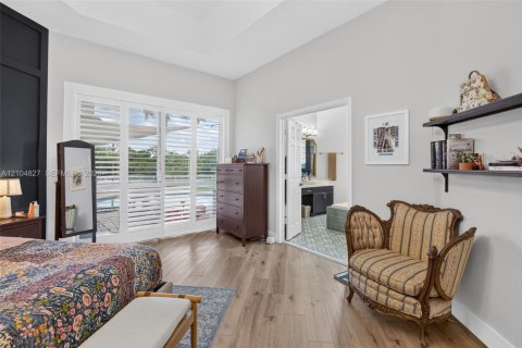 Casa en venta en Pembroke Pines, Florida, 5 dormitorios, 243.59 m2 № 2421216 - foto 27