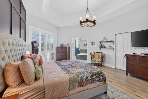 Casa en venta en Pembroke Pines, Florida, 5 dormitorios, 243.59 m2 № 2421216 - foto 25