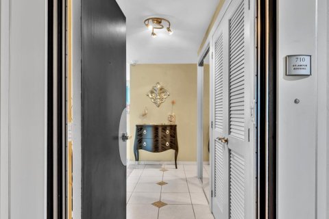 Condominio en venta en Fort Lauderdale, Florida, 2 dormitorios, 104.05 m2 № 2431354 - foto 11