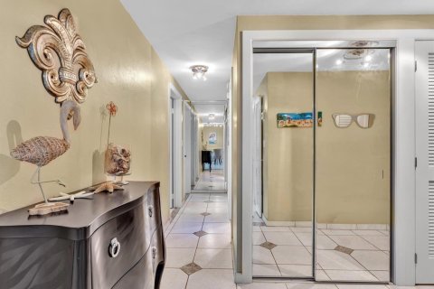 Condominio en venta en Fort Lauderdale, Florida, 2 dormitorios, 104.05 m2 № 2431354 - foto 25