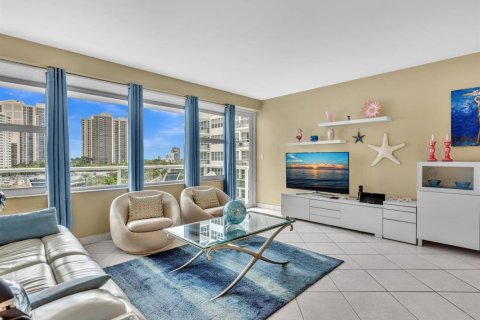 Condominio en venta en Fort Lauderdale, Florida, 2 dormitorios, 104.05 m2 № 2431354 - foto 15
