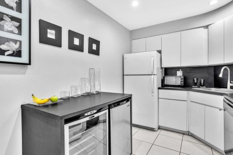 Condominio en venta en Fort Lauderdale, Florida, 2 dormitorios, 104.05 m2 № 2431354 - foto 6
