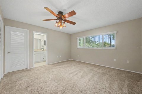 House in Hudson, Florida 2 bedrooms, 125.05 sq.m. № 2298081 - photo 19