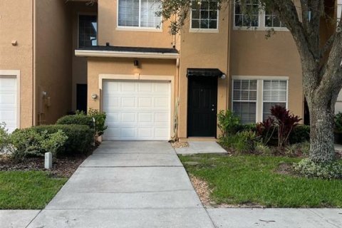 Townhouse in Tampa, Florida 3 bedrooms, 166.3 sq.m. № 2352476