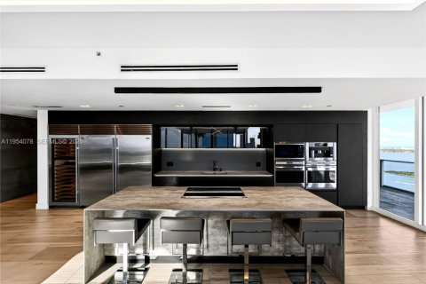 Купить кондоминиум в Майами, Флорида 4 спальни, 264.31м2, № 2011725 - фото 27