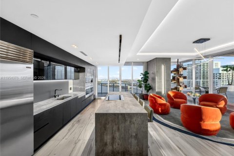 Купить кондоминиум в Майами, Флорида 4 спальни, 264.31м2, № 2011725 - фото 24