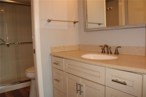 Condominio en alquiler en Bradenton, Florida, 2 dormitorios, 129.69 m2 № 1803097 - foto 20