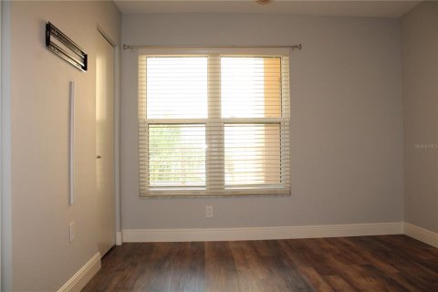 Condominio en alquiler en Bradenton, Florida, 2 dormitorios, 129.69 m2 № 1803097 - foto 23