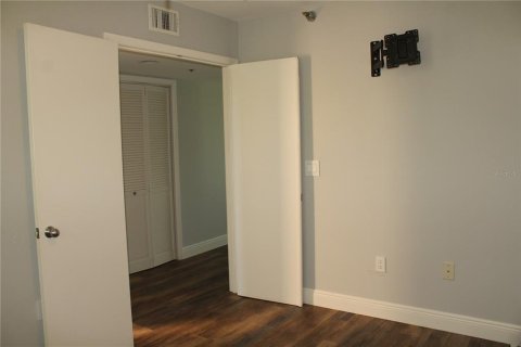 Condominio en alquiler en Bradenton, Florida, 2 dormitorios, 129.69 m2 № 1803097 - foto 30