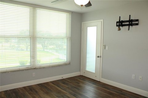 Condominio en alquiler en Bradenton, Florida, 2 dormitorios, 129.69 m2 № 1803097 - foto 15