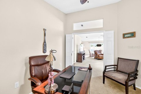 Villa ou maison à vendre à Sarasota, Floride: 2 chambres, 158.68 m2 № 2298142 - photo 18