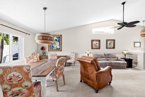 Villa ou maison à vendre à Sarasota, Floride: 2 chambres, 158.68 m2 № 2298142 - photo 15