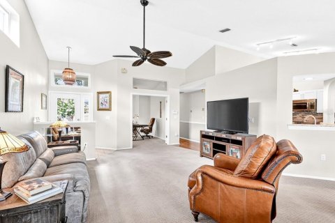 Villa ou maison à vendre à Sarasota, Floride: 2 chambres, 158.68 m2 № 2298142 - photo 4
