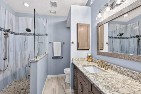 Villa ou maison à vendre à Sarasota, Floride: 2 chambres, 158.68 m2 № 2298142 - photo 24