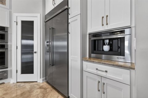Villa ou maison à vendre à Tampa, Floride: 3 chambres, 282.24 m2 № 2142132 - photo 16