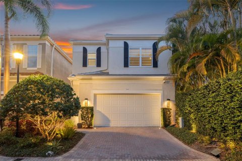 Villa ou maison à vendre à Tampa, Floride: 3 chambres, 282.24 m2 № 2142132 - photo 9