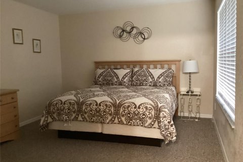 Commercial property in Davenport, Florida 4 bedrooms, 138.61 sq.m. № 2149090 - photo 18