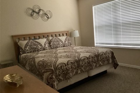 Commercial property in Davenport, Florida 4 bedrooms, 138.61 sq.m. № 2149090 - photo 16