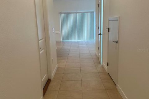 Touwnhouse à louer à Wesley Chapel, Floride: 3 chambres, 127.55 m2 № 2099708 - photo 7